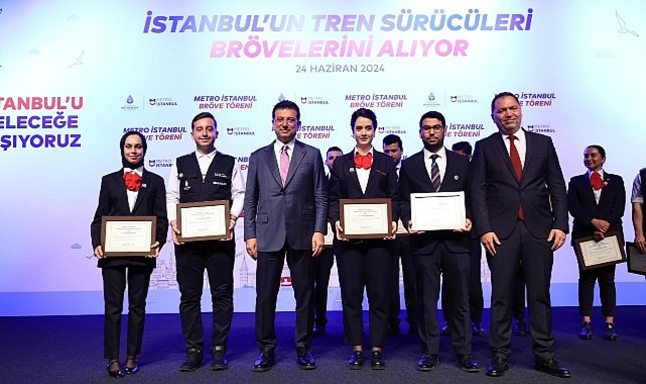 101’i kadın, 99’u erkek; toplam 200 tren sürücüsü, İBB iştiraki Metro İstanbul’un Tren Sürücüleri Eğitim Programı’nı başarıyla tamamladı