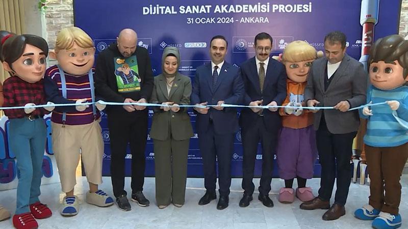 Bakan Kacır, 'Dijital Sanat Akademisi'nin açılışına katıldı